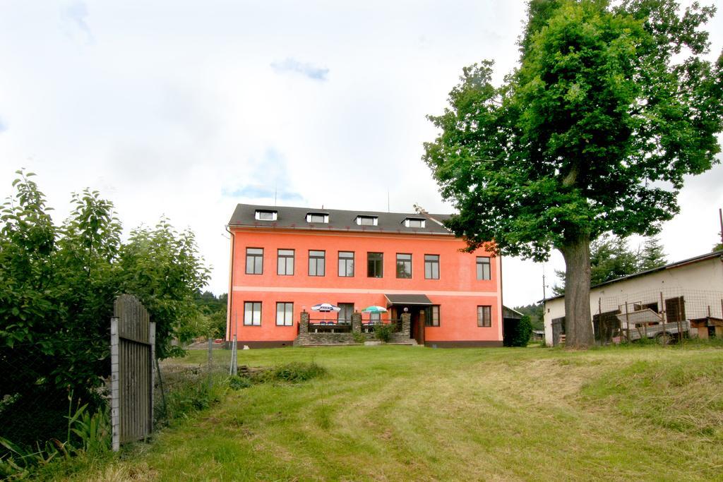 Penzion Muflon Bela nad Radbuzou Buitenkant foto
